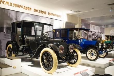 Ретроавтомобили в музее УГМК